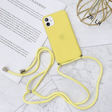 Lade das Bild in den Galerie-Viewer, Matte Handyhülle für's iPhone mit Halskette zum Umhängen in verschiedenen Farben