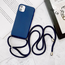 Lade das Bild in den Galerie-Viewer, Matte Handyhülle für's iPhone mit Halskette zum Umhängen in verschiedenen Farben